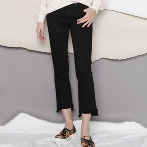 JAMES JEANS Hi-Lo Straight Cropped Flat Black Jean